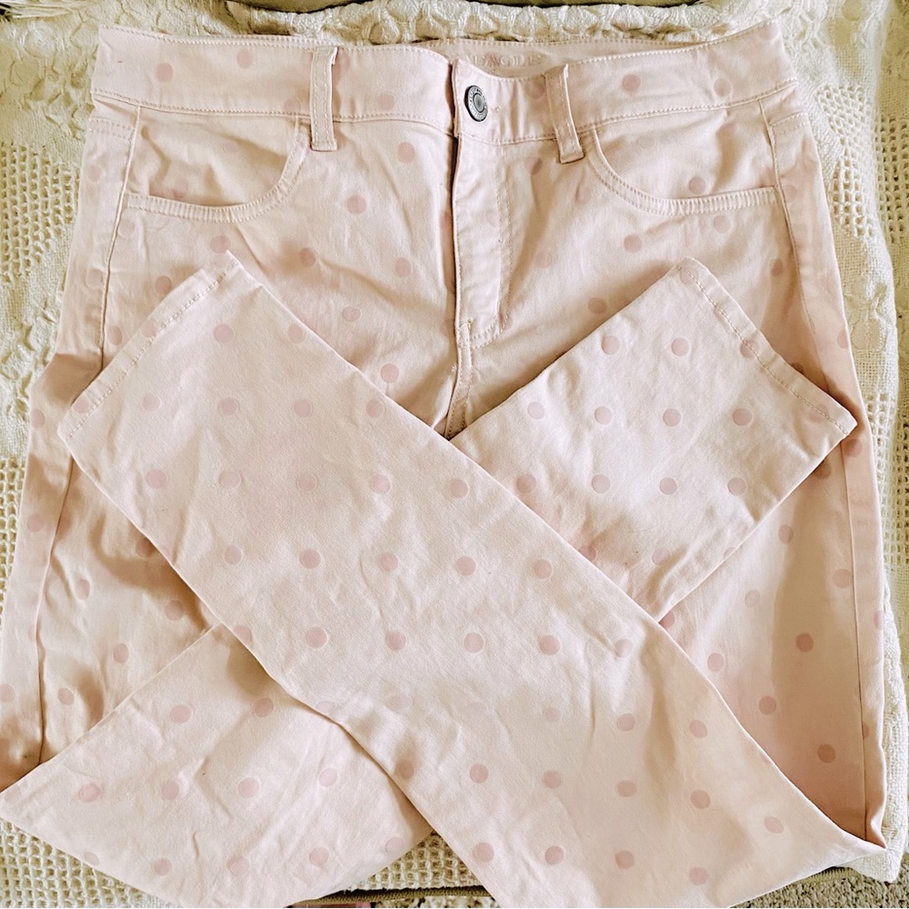 American Eagle Outfitters pink jeans NWOT